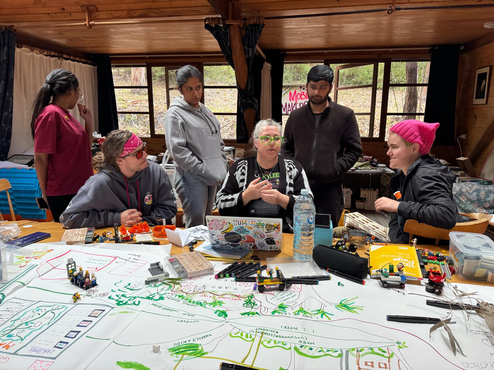 Library staff member running a Mobile Makerspace Workshop to a group of regional students