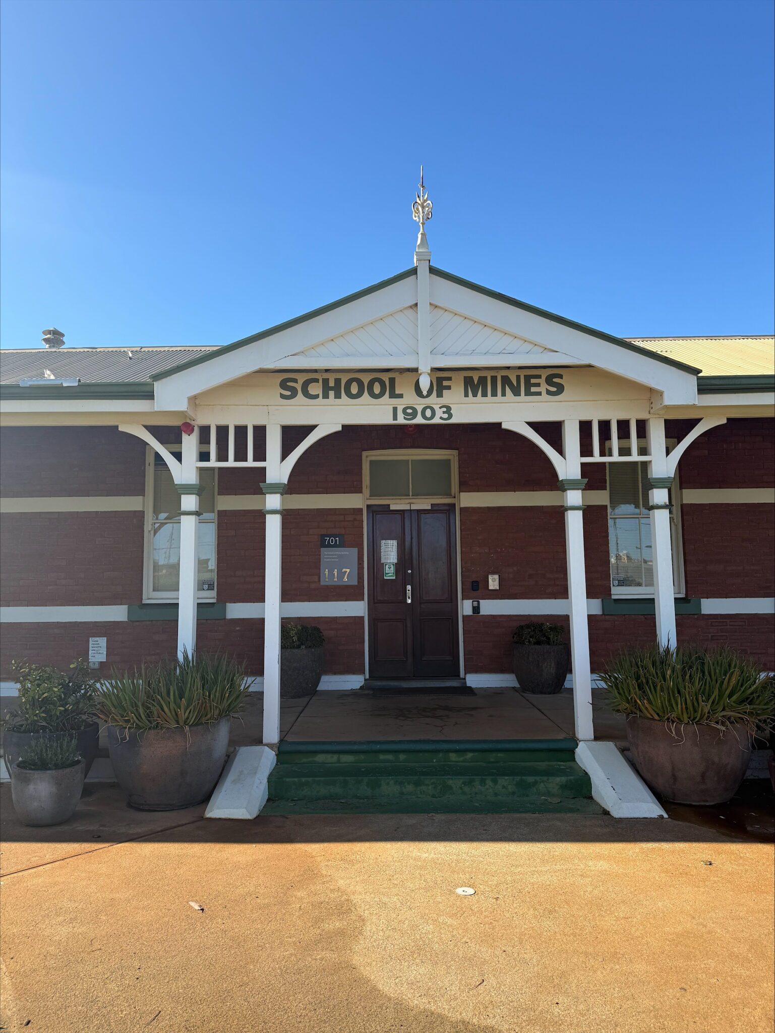Curtin University Kalgoorlie Campus "School of Mines"